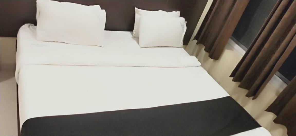 Arvind Stay Hotel, Rk Beach Vizag 维沙卡帕特南 外观 照片